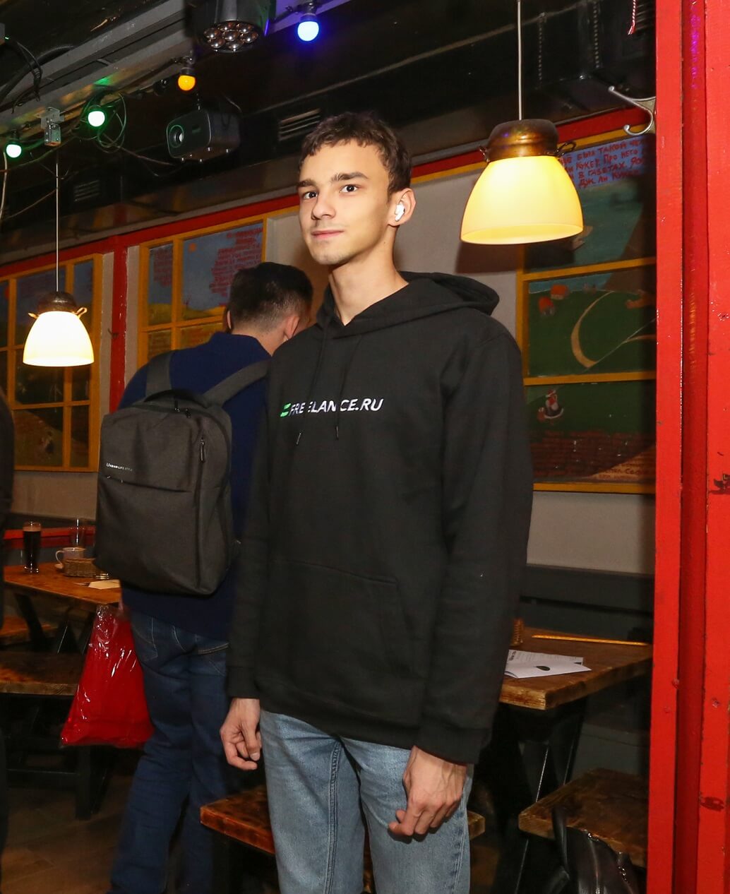 Арсений Аношин